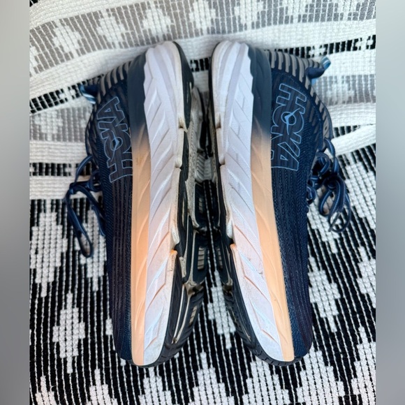Hoka One Bondi 6 Running Shoes, Womens size 11 - Picture 8 of 12